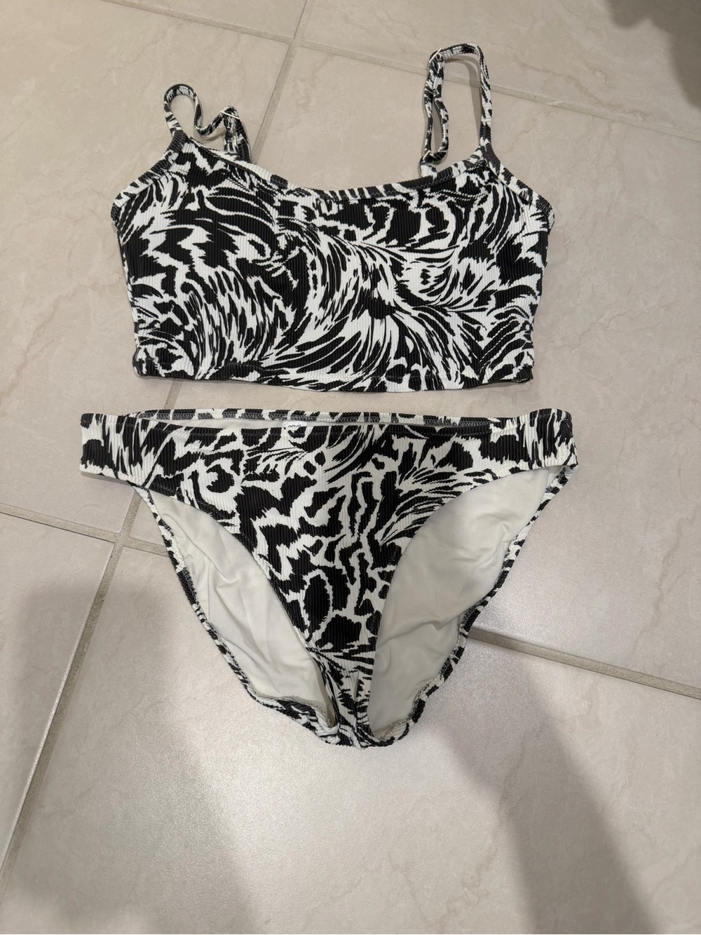 aerie Black & White Abstract Print Bikini Set